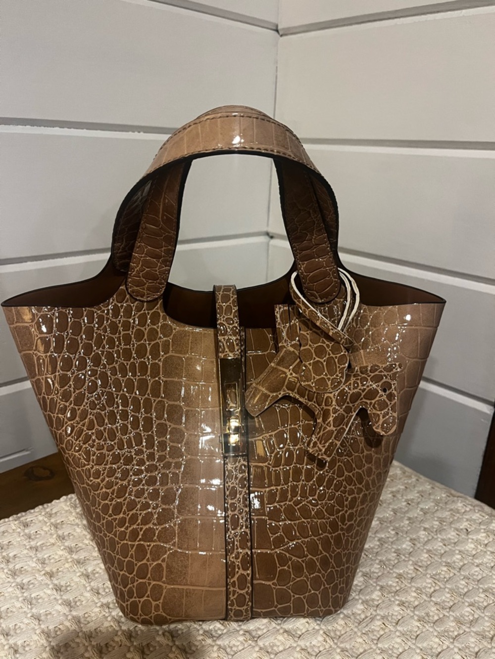 Glossy Croc-Embossed Tote Bag in Brown